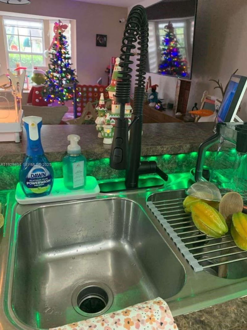 15228 SW 111th St, Miami, FL 33196 Photo