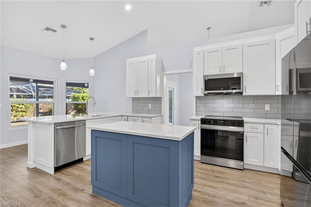 5191 Sunbury Ct, Naples, FL 34104 Photo