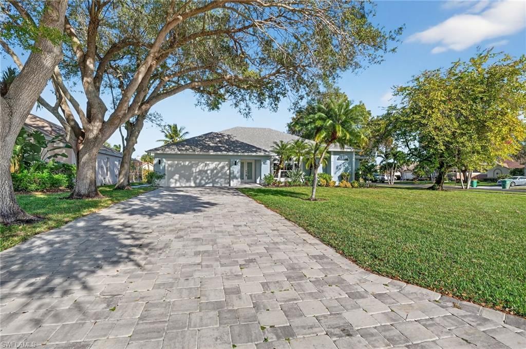 5191 Sunbury Ct, Naples, FL 34104 Photo