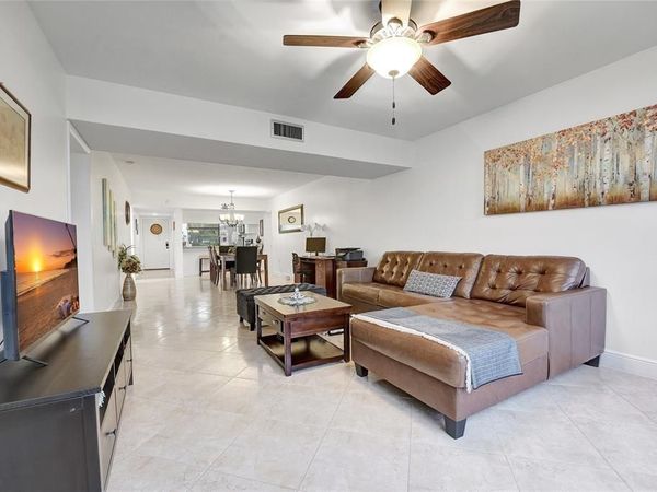 1502 Whitehall Dr, Unit 106, Davie, FL 33324