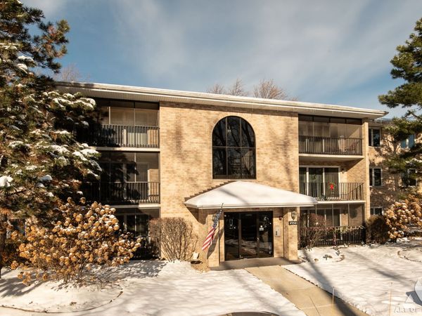 4950 134th Court, Unit 508, Crestwood, IL 60418