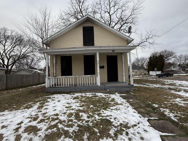 1101 S Central Avenue, Burlington, IA 52601