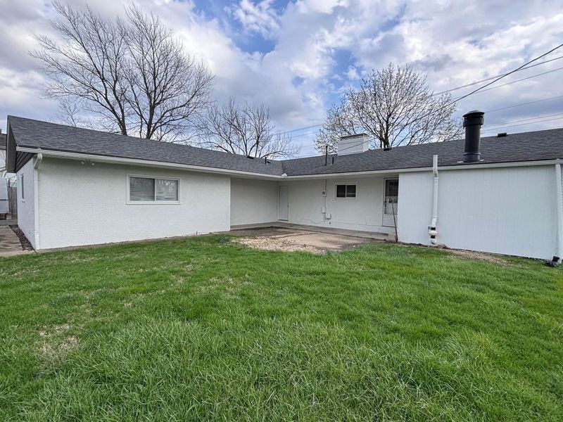 5138 Roberts Road, Hilliard, OH 43026 Photo 2