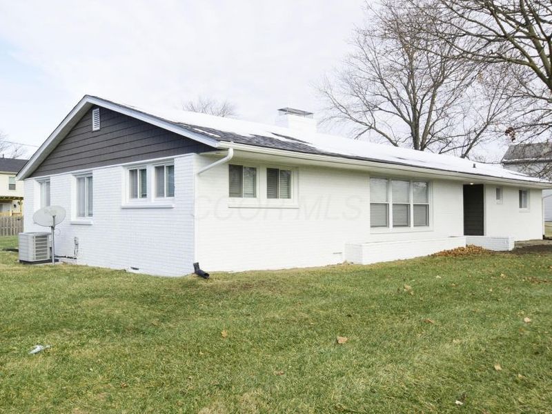 5138 Roberts Road, Hilliard, OH 43026 Photo 2