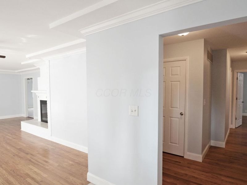 5138 Roberts Road, Hilliard, OH 43026 Photo 4