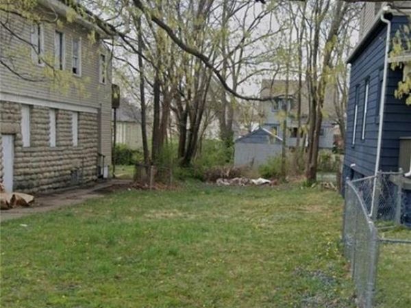 2724 Park Avenue, Kansas City, MO 64109