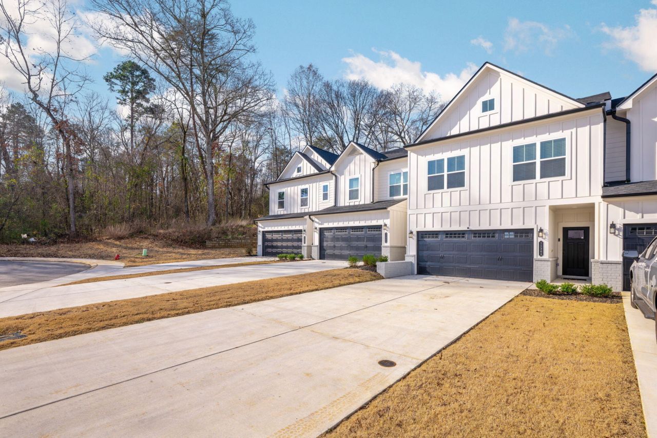 11305 Cape View, Soddy Daisy, TN 37379 Main Photo