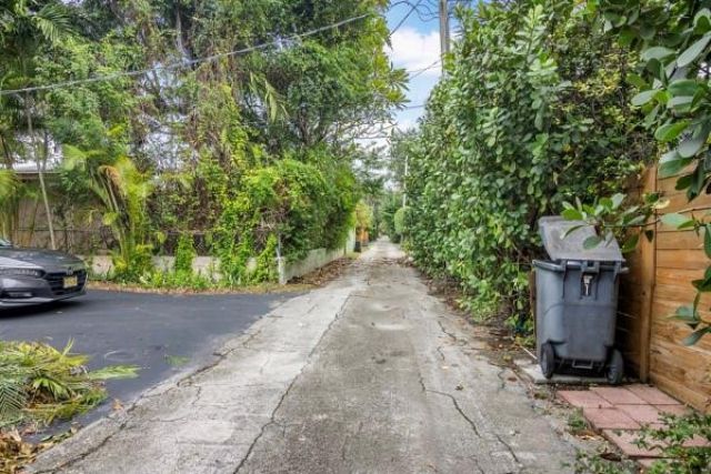 54 NE 103rd Street, Miami Shores, FL 33138 Photo