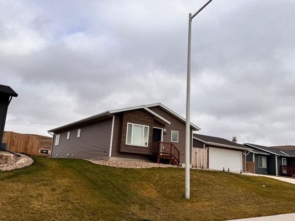 1123 FARLOW AVE, Rapid City, SD 57701