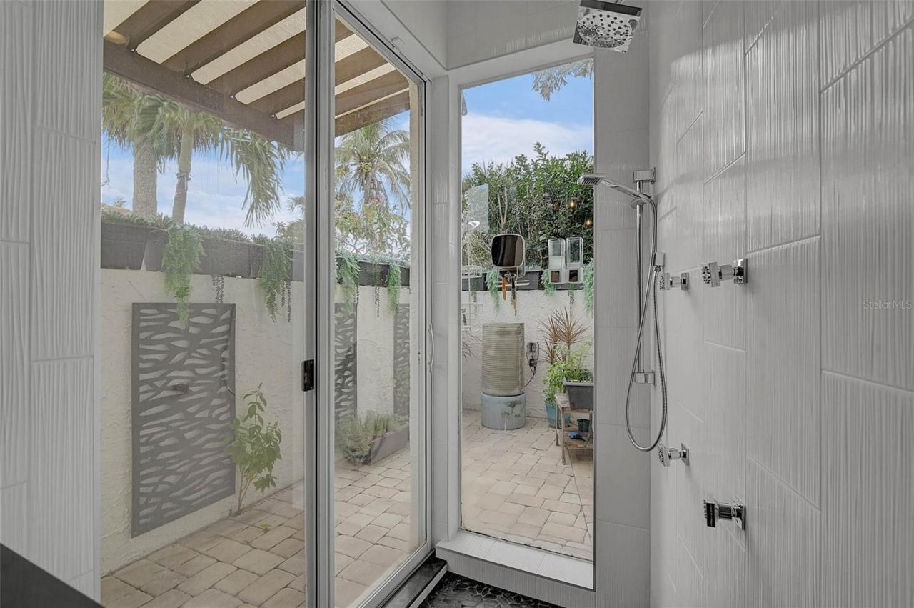 4508 Woodside Road, Sarasota, FL 34242 Photo