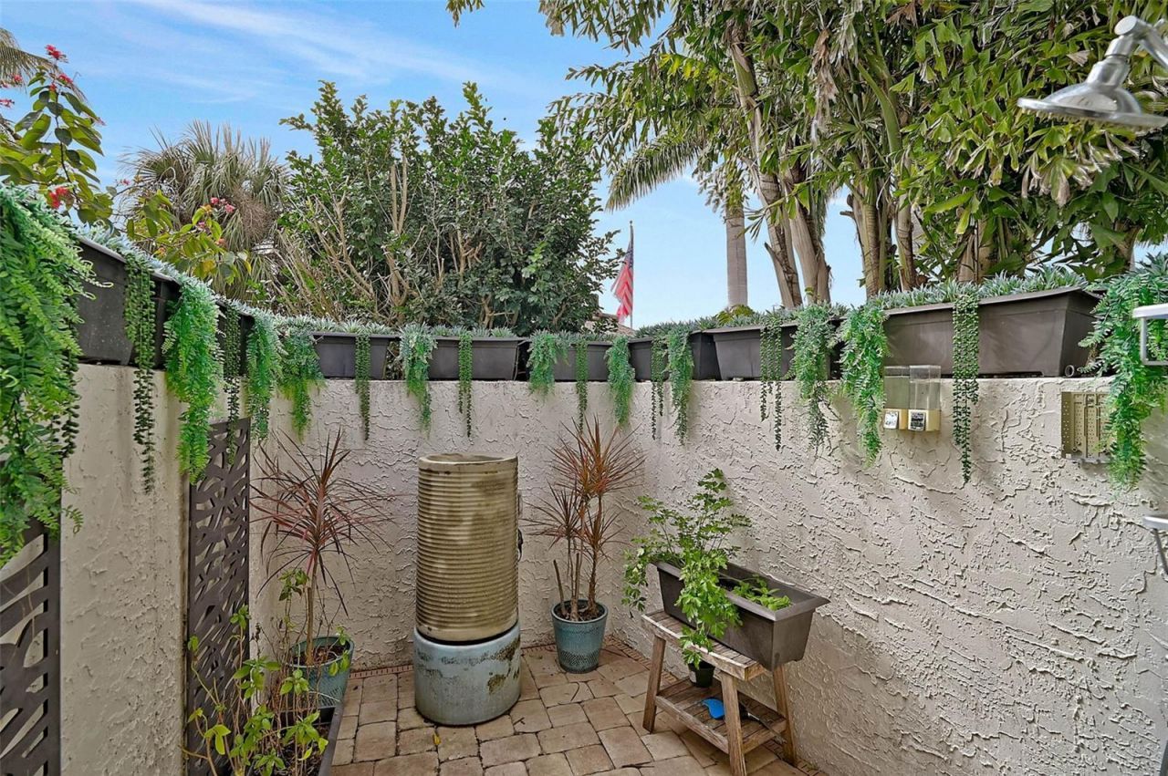 4508 Woodside Road, Sarasota, FL 34242 Photo