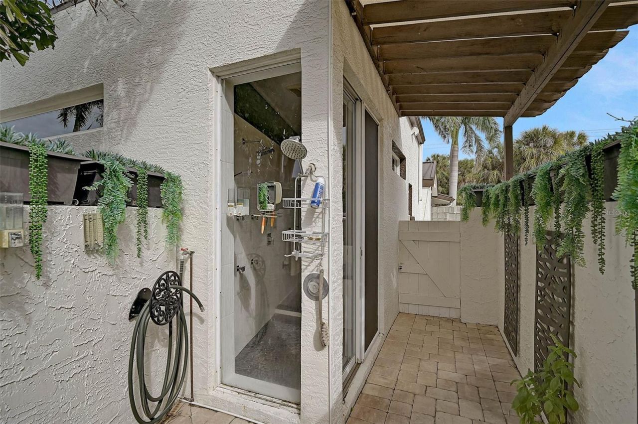 4508 Woodside Road, Sarasota, FL 34242 Photo