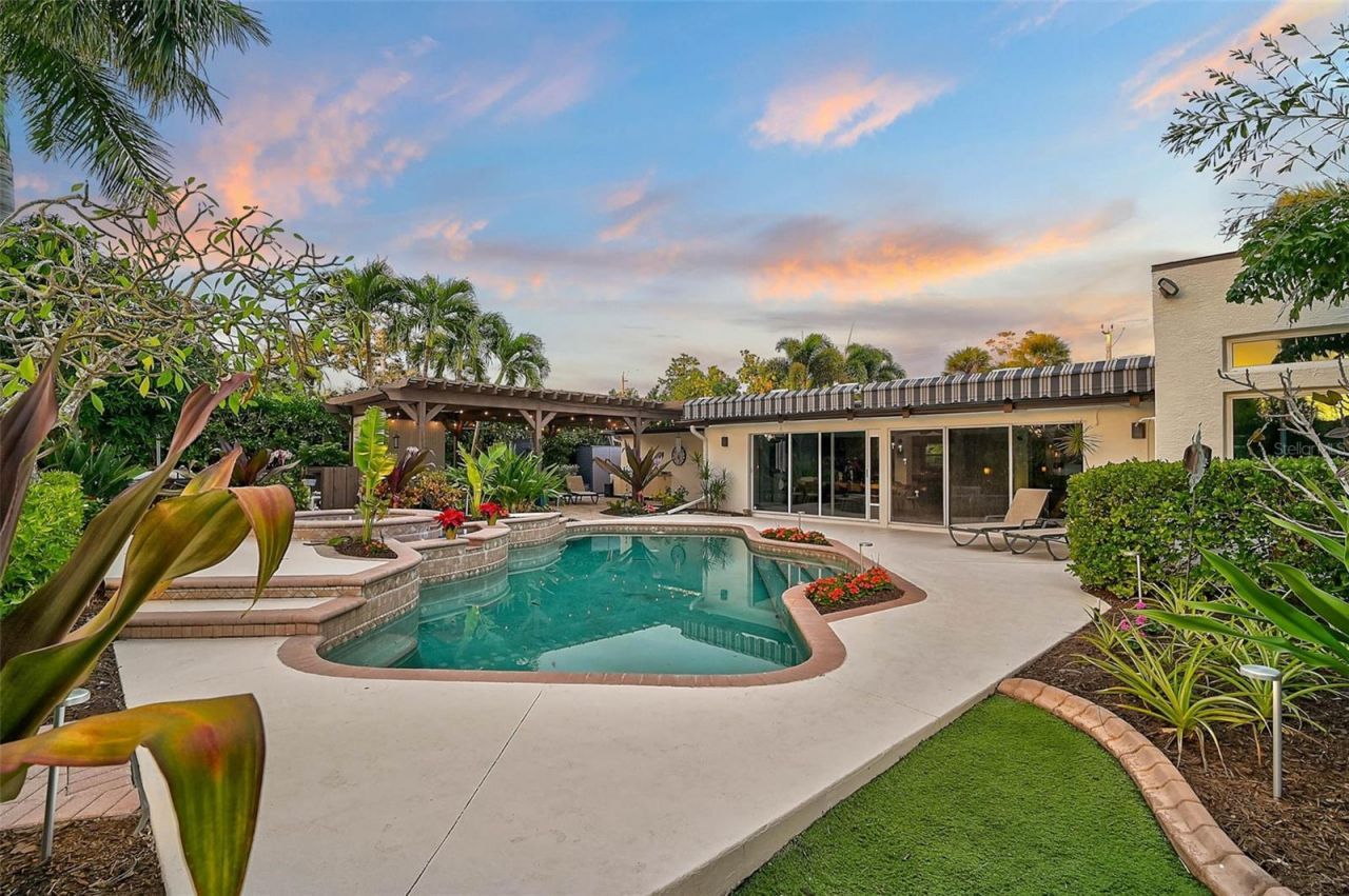 4508 Woodside Road, Sarasota, FL 34242 Photo