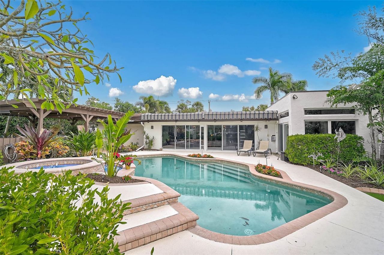 4508 Woodside Road, Sarasota, FL 34242 Photo