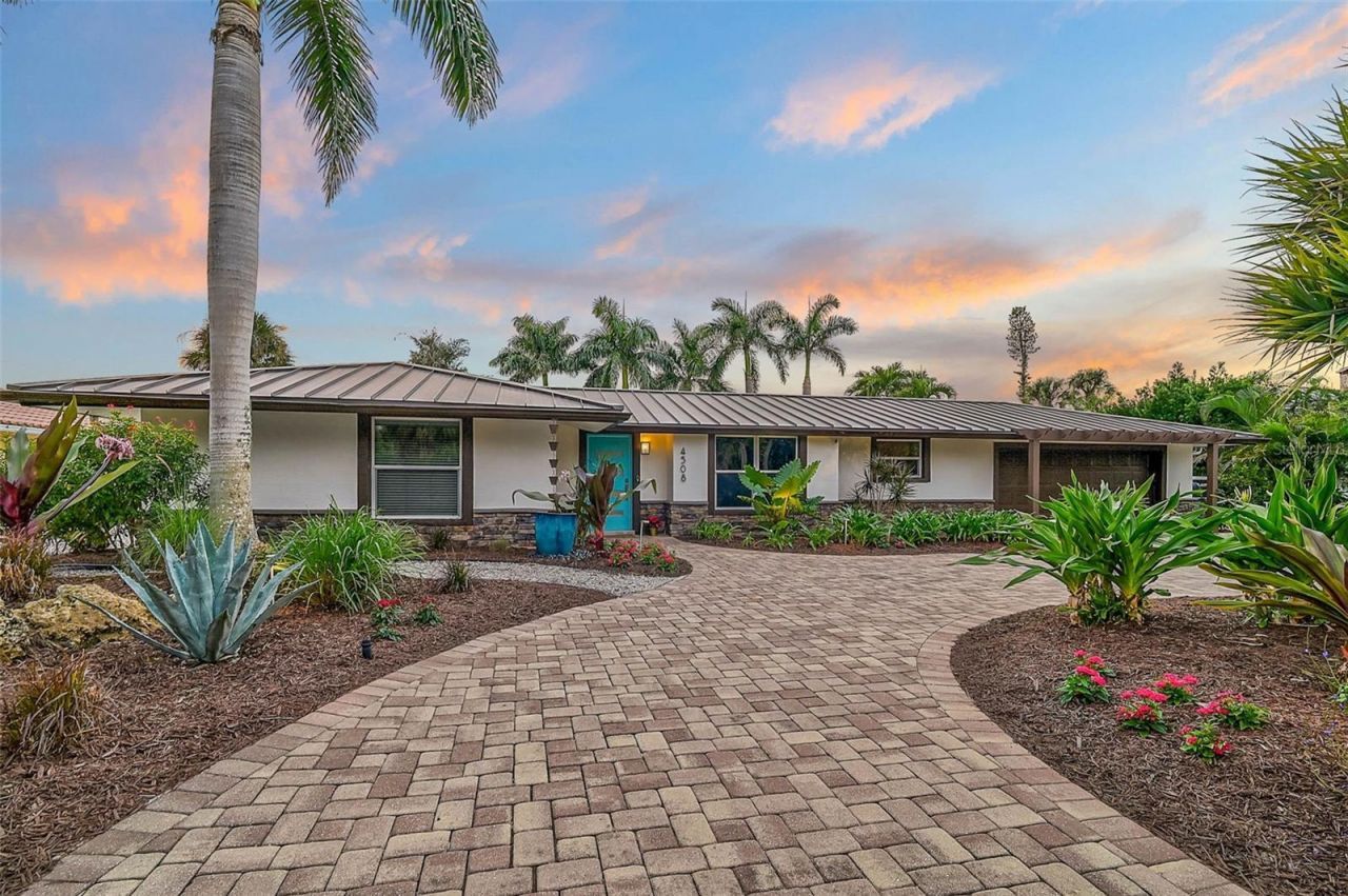 4508 Woodside Road, Sarasota, FL 34242 Photo