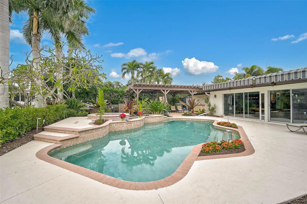 4508 Woodside Road, Sarasota, FL 34242 Photo