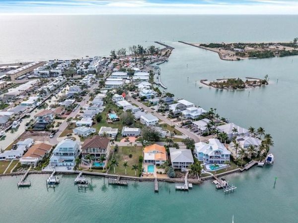 904 INLET CIRCLE, VENICE, FL 34285