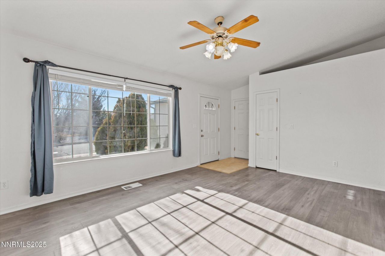 7067 Beethoven Court, Sun Valley, NV 89433 Photo