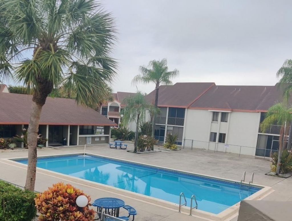 5583 Courtyard Drive, Unit 5583, Margate, FL 33063 Photo