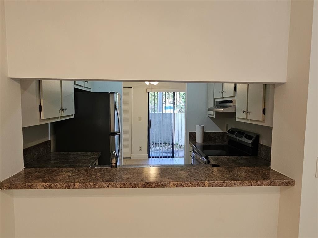 5583 Courtyard Drive, Unit 5583, Margate, FL 33063 Photo