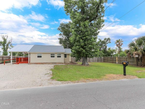 911 Indiana Avenue, Lynn Haven, FL 32444