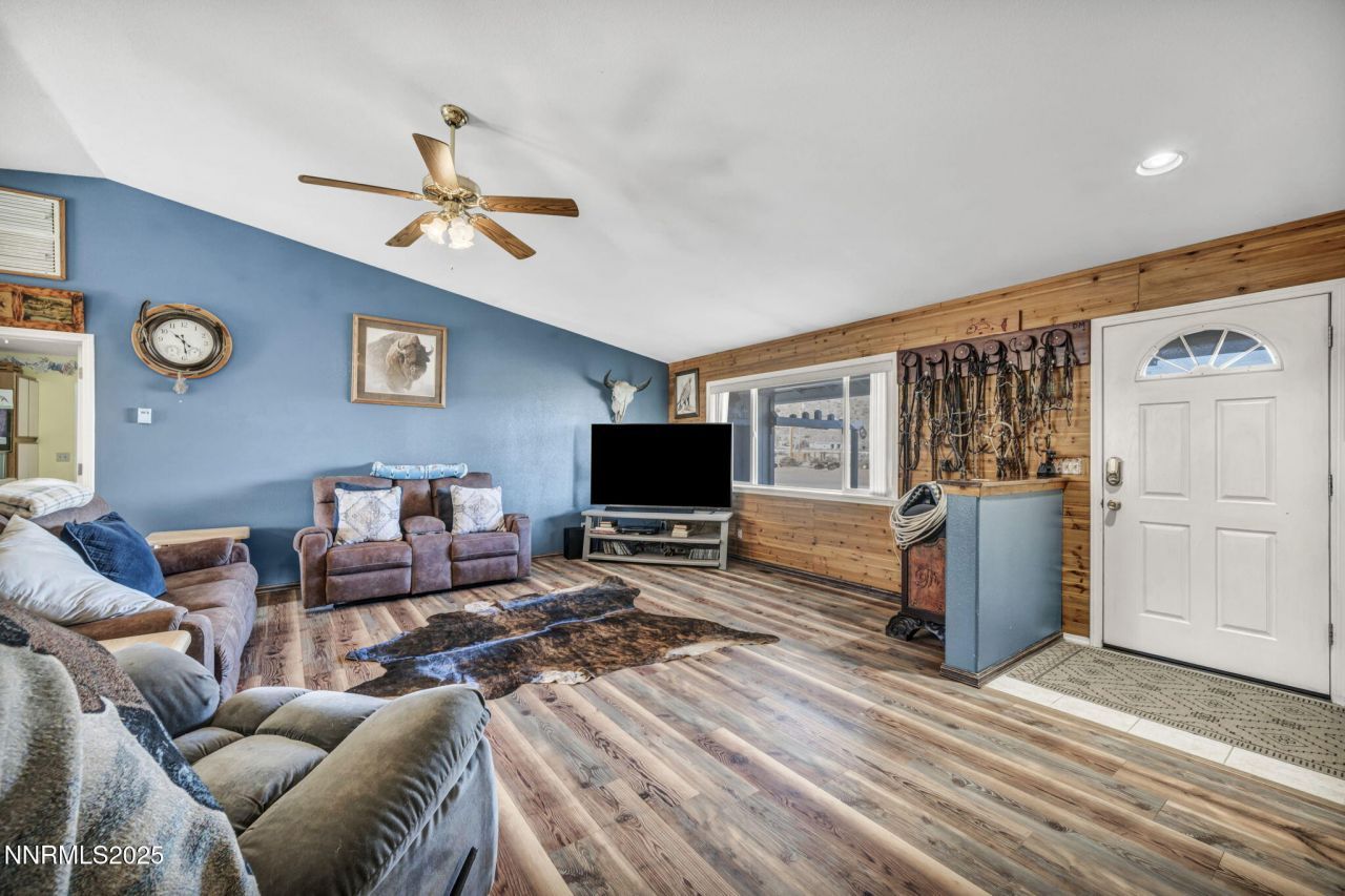 1347 Antelope Valley Road, Reno, NV 89506 Photo