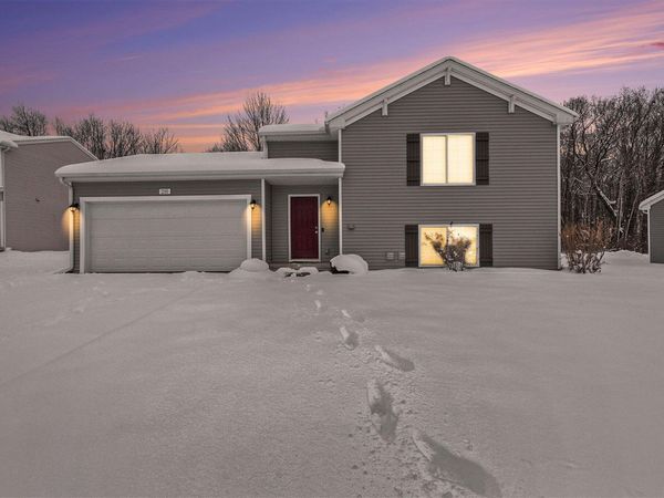 210 Station Hill Street, Galesburg, MI 49053