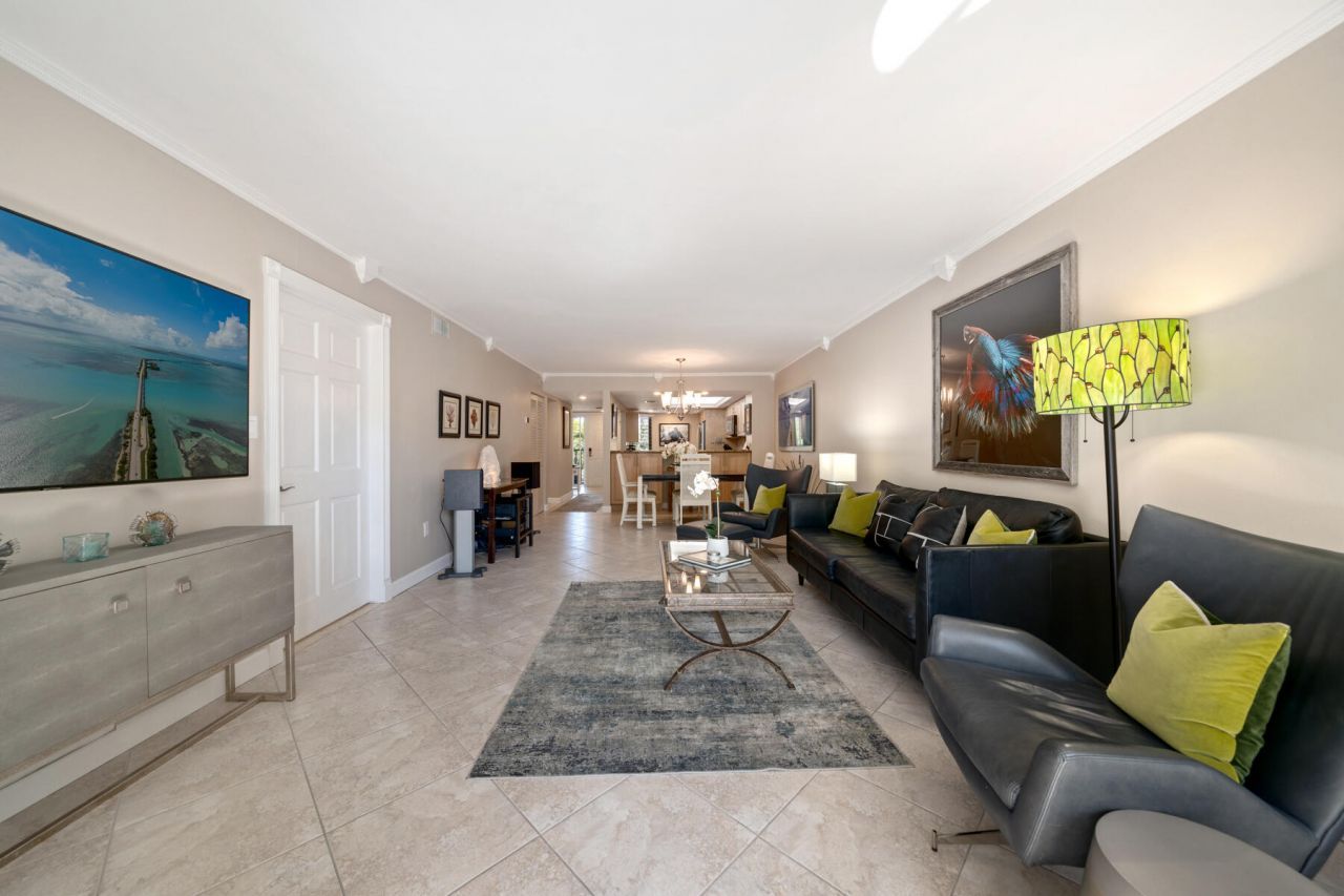 83201 Old Highway, Unit 301, Islamorada, FL 33036 Photo