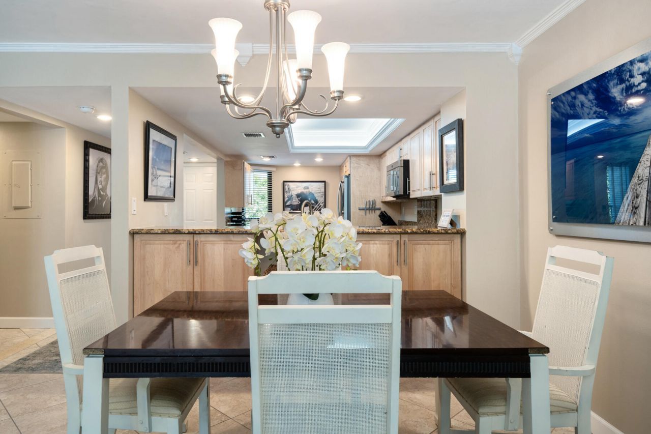 83201 Old Highway, Unit 301, Islamorada, FL 33036 Photo