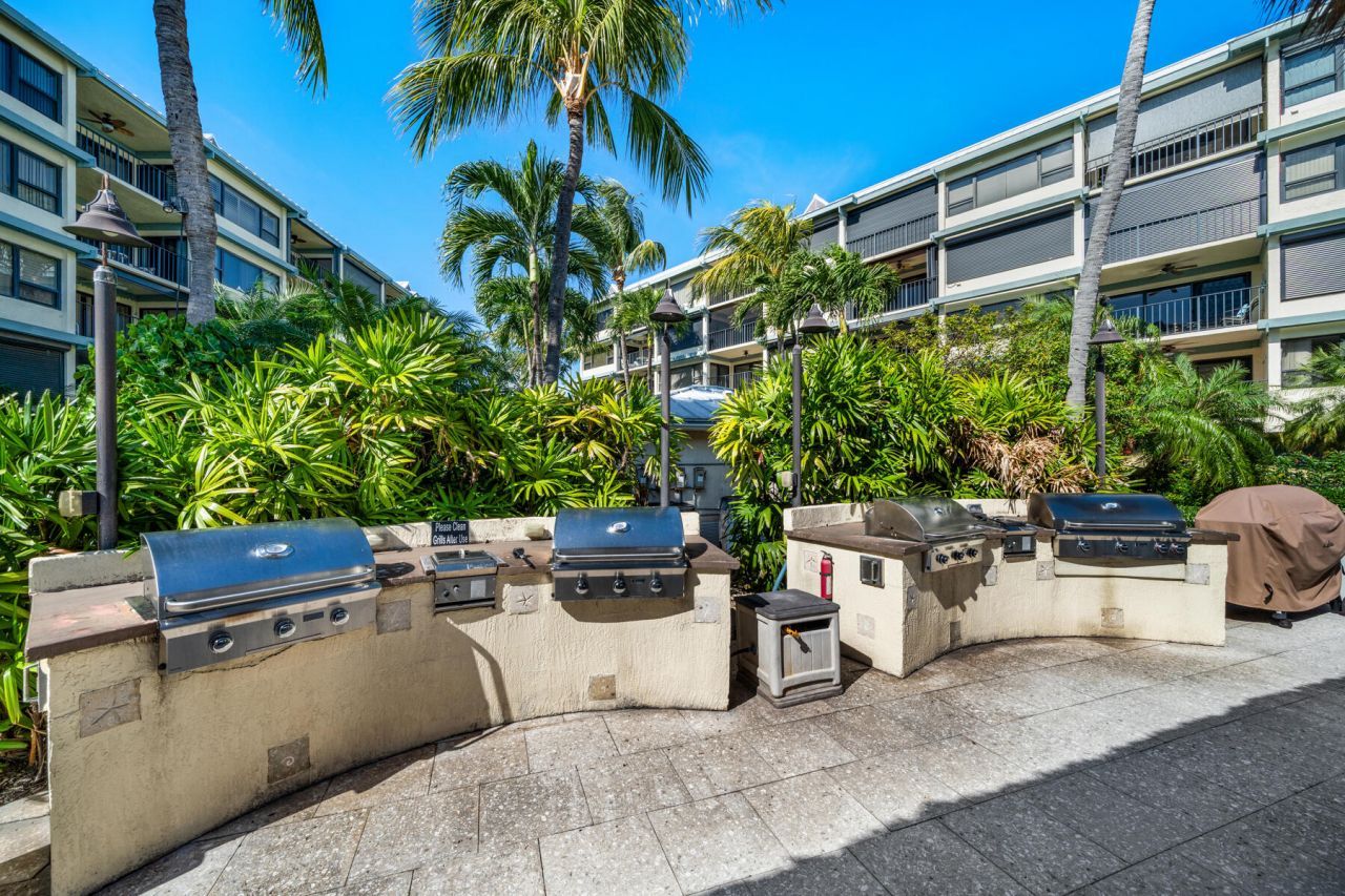 83201 Old Highway, Unit 301, Islamorada, FL 33036 Photo