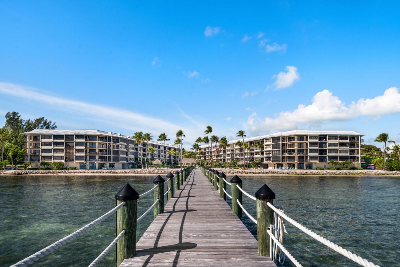 83201 Old Highway, Unit 301, Islamorada, FL 33036 Photo