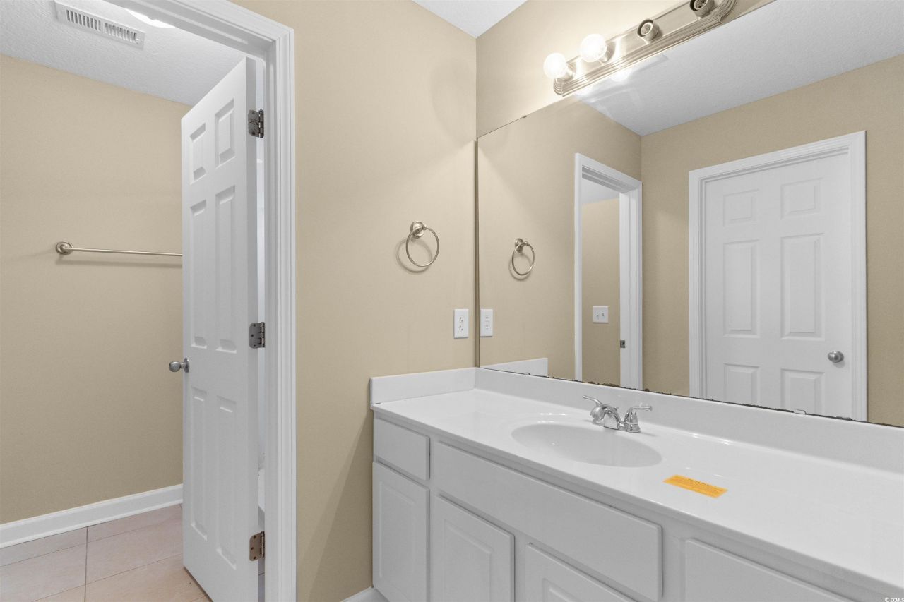 85 Graham Ln. Photo 17