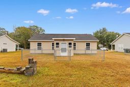 85 Graham Ln. photo 4