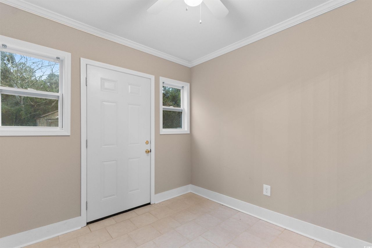 85 Graham Ln. Photo 29