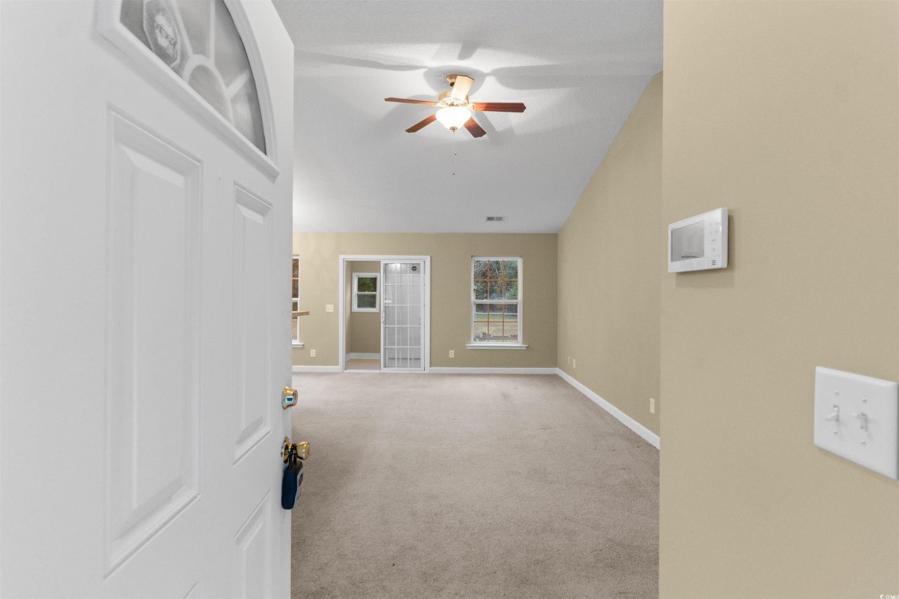 85 Graham Ln. Photo 3