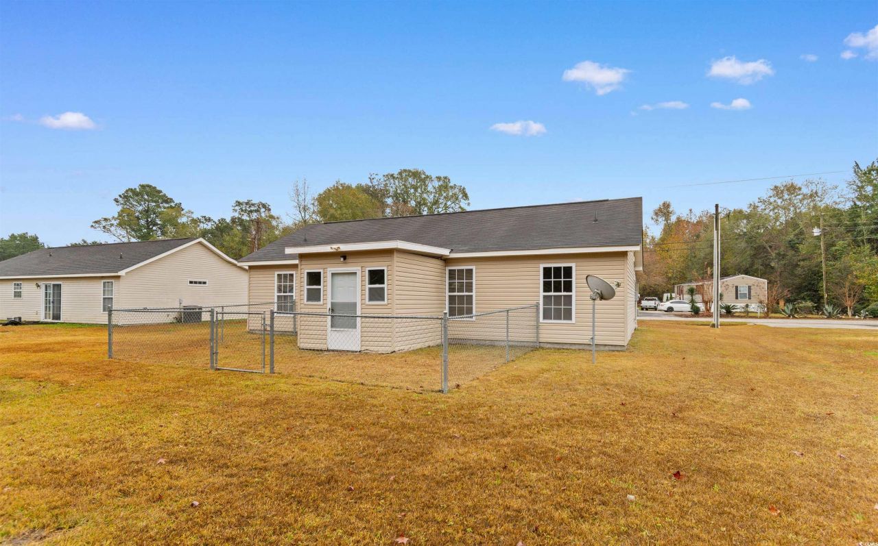 85 Graham Ln. Photo 32