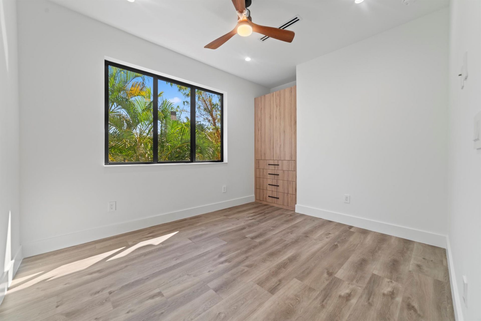 1314 NE 13th Avenue, Fort Lauderdale, FL 33304 Photo