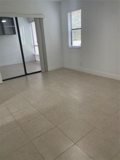 8745 Shadow Wood Boulevard, Unit 105, Coral Springs, FL 33071 Photo