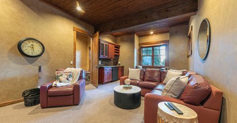 1768 Grouse Ridge Road, Truckee, CA 96161 Photo