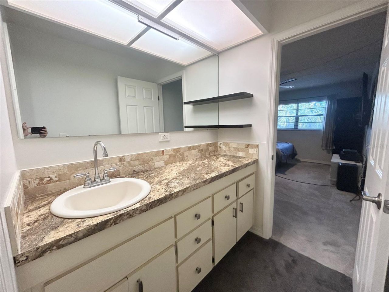 2275 62nd Avenue N, Unit 101, Saint Petersburg, FL 33702 Photo