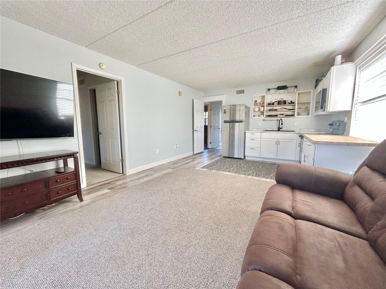 2275 62nd Avenue N, Unit 101, Saint Petersburg, FL 33702 Photo