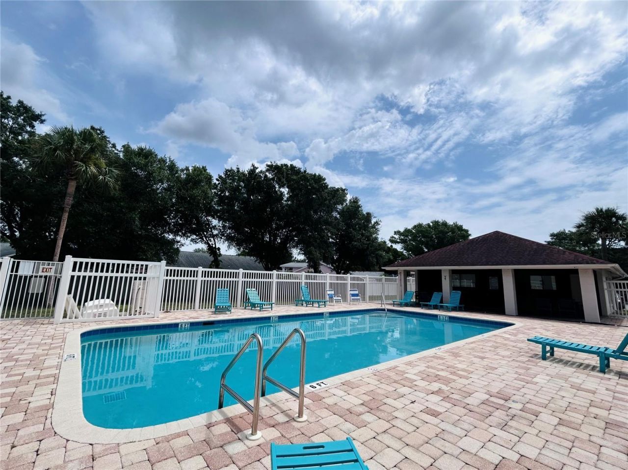 2275 62nd Avenue N, Unit 101, Saint Petersburg, FL 33702 Photo
