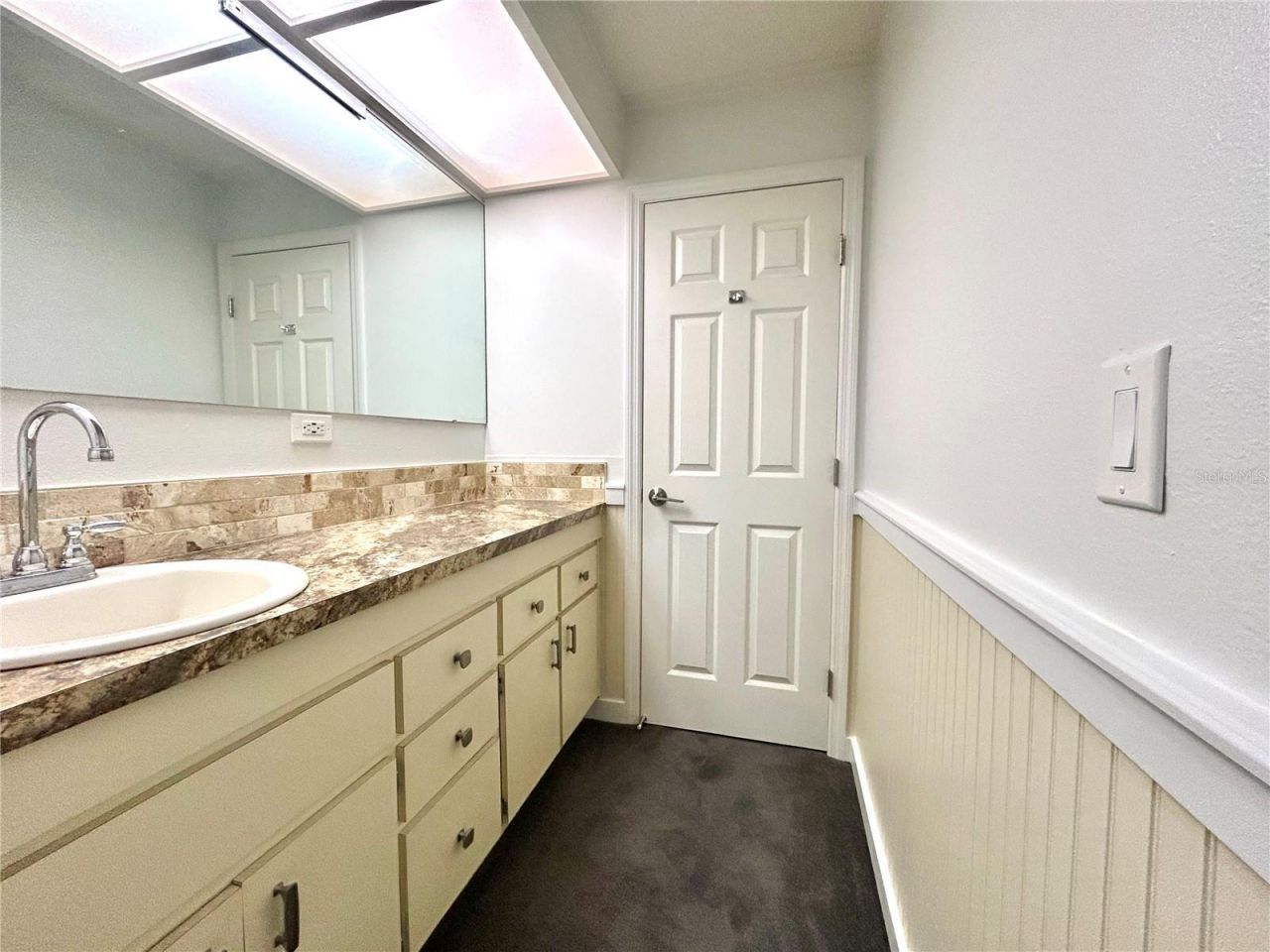 2275 62nd Avenue N, Unit 101, Saint Petersburg, FL 33702 Photo