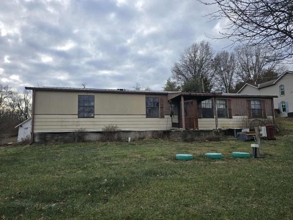 101 N Sundale Road, Norwich, OH 43767