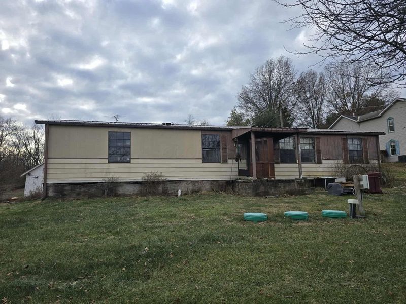 101 N Sundale Road, Norwich, OH 43767 Photo 1