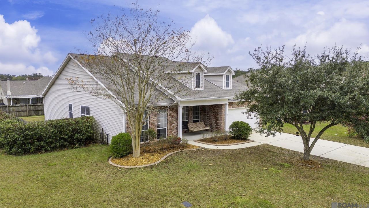 301 Mark Dr, Covington, LA 70433 Main Photo