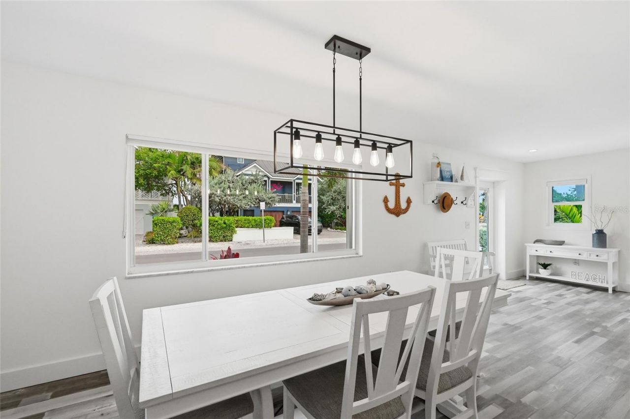 912 N Shore Drive, Anna Maria, FL 34216 Photo