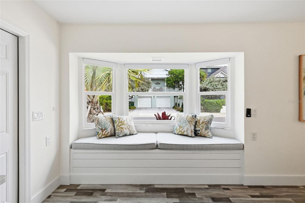 912 N Shore Drive, Anna Maria, FL 34216 Photo