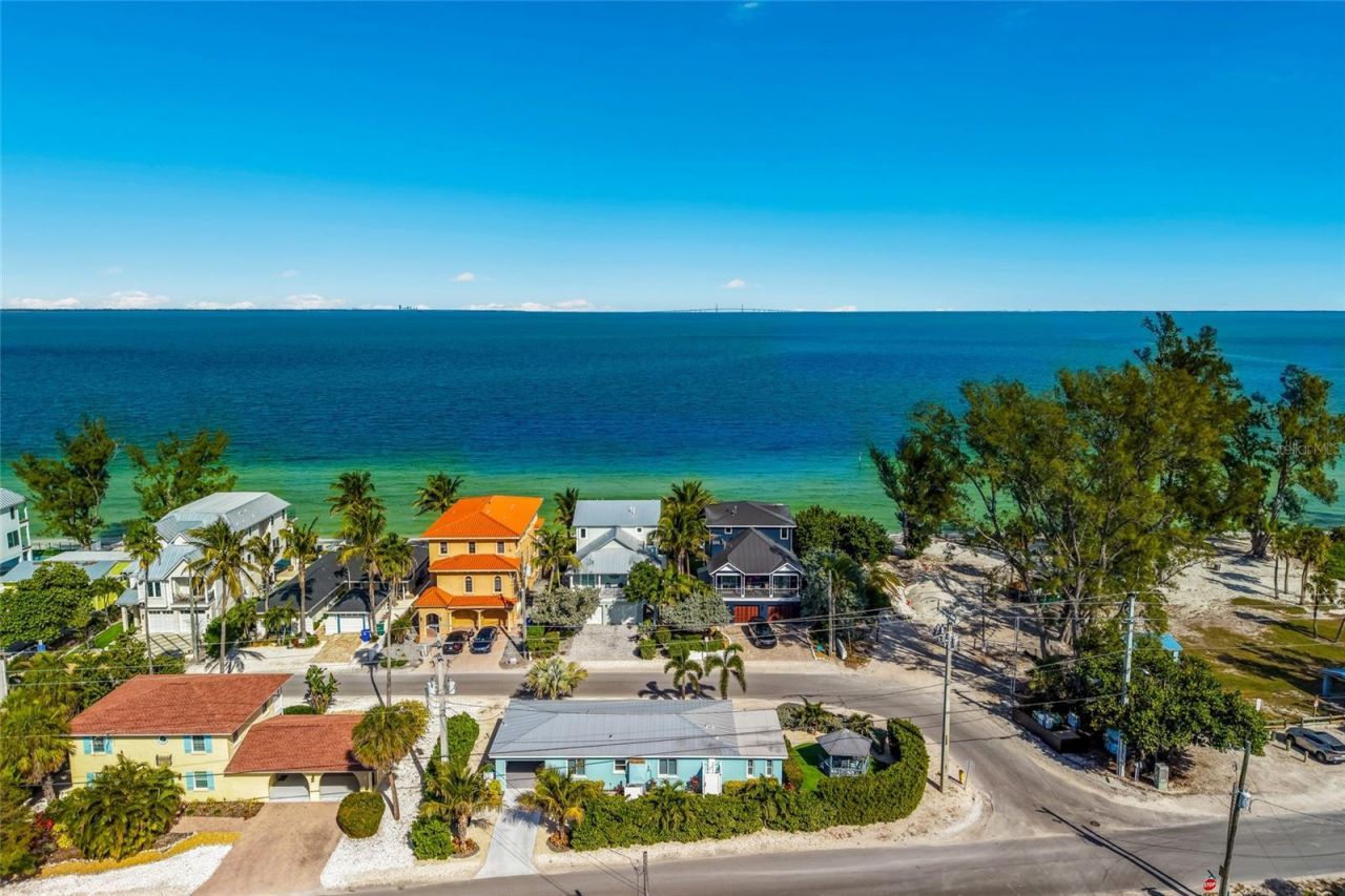 912 N Shore Drive, Anna Maria, FL 34216 Photo