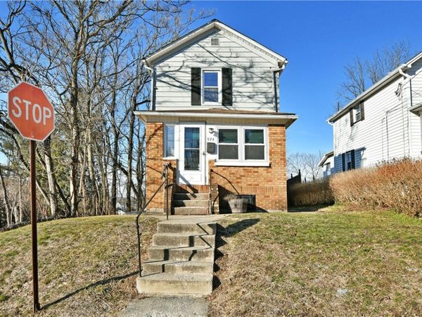 974 Coleman Ave, Sharpsville, PA 16150